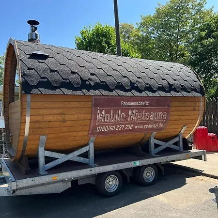 아파트 Wohnen Im Schloss - Alter Bahnhof Von