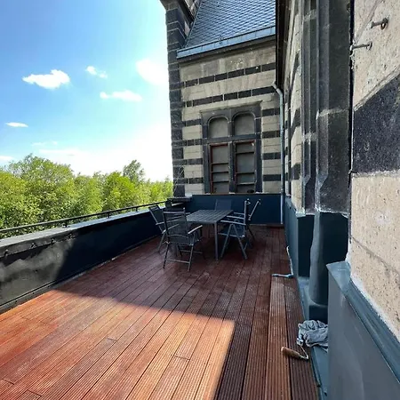 Wohnen Im Schloss - Alter Bahnhof Von *