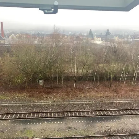 Wohnen Im Schloss - Alter Bahnhof Von 아파트 *