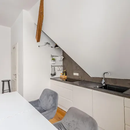 Wohnen Im Schloss - Alter Bahnhof Von