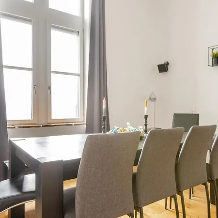Wohnen Im Schloss - Alter Bahnhof Von Apartment Kruft