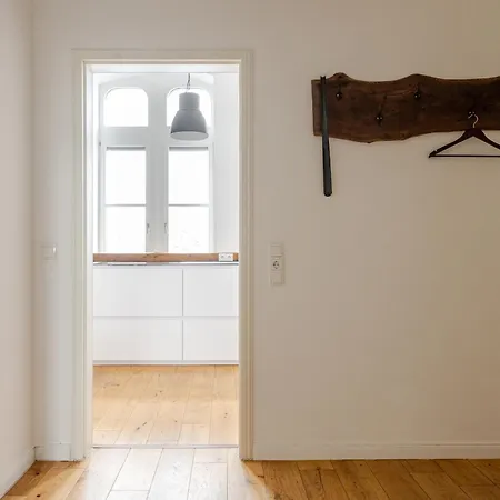 Apartment Wohnen Im Schloss - Alter Bahnhof Von *