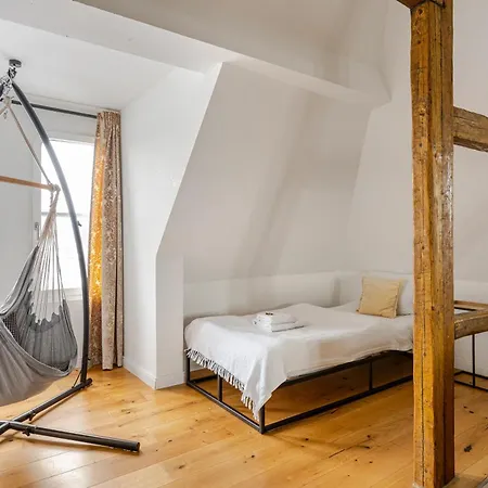 Wohnen Im Schloss - Alter Bahnhof Von Apartment *
