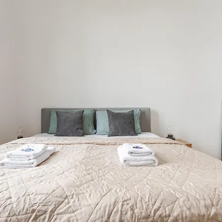 Apartment Wohnen Im Schloss - Alter Bahnhof Von