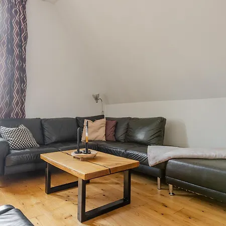 Wohnen Im Schloss - Alter Bahnhof Von Kruft