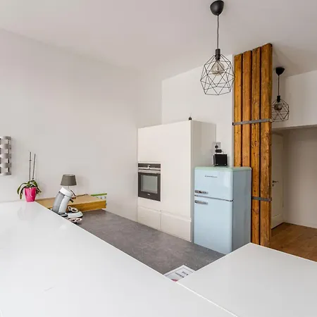 Apartment Wohnen Im Schloss - Alter Bahnhof Von *