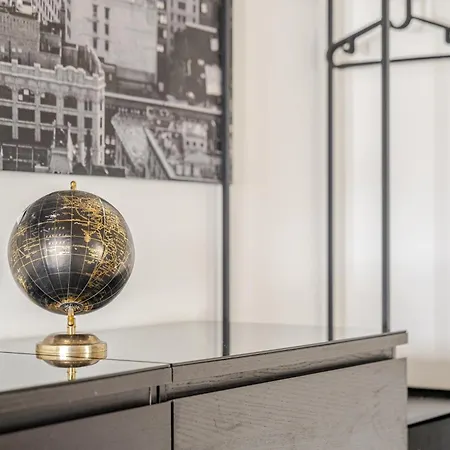 아파트 Wohnen Im Schloss - Alter Bahnhof Von *