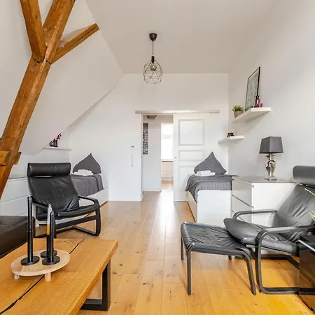 Wohnen Im Schloss - Alter Bahnhof Von Lägenhet *