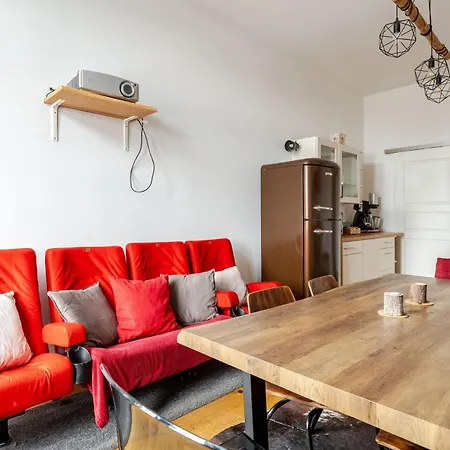 Wohnen Im Schloss - Alter Bahnhof Von