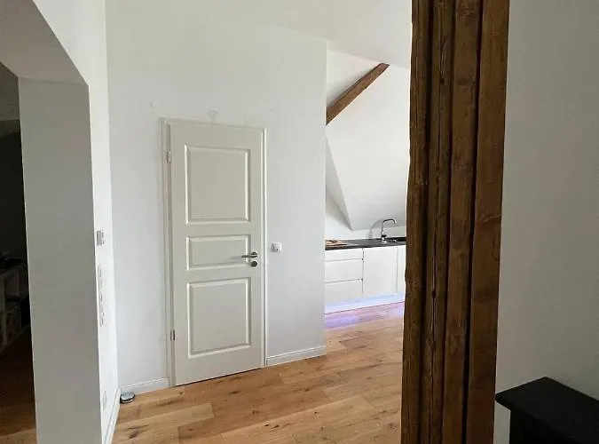 Wohnen Im Schloss - Alter Bahnhof Von Apartment Kruft