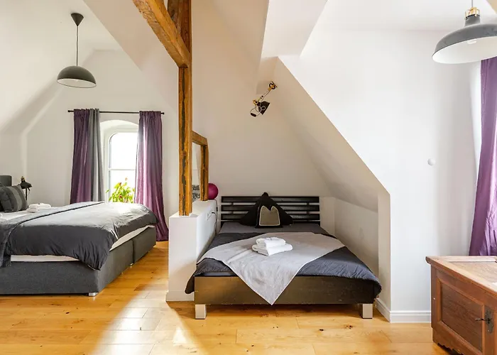 Wohnen Im Schloss - Alter Bahnhof Von דירה Kruft