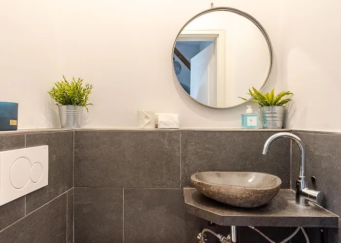 Wohnen Im Schloss - Alter Bahnhof Von