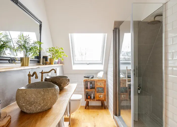 Wohnen Im Schloss - Alter Bahnhof Von *