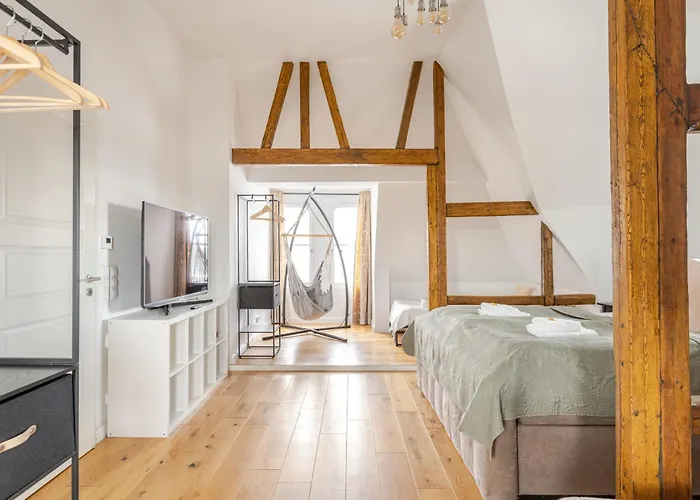 Apartment Wohnen Im Schloss - Alter Bahnhof Von *