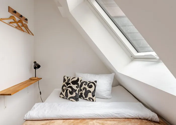 Apartment Wohnen Im Schloss - Alter Bahnhof Von *